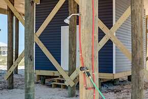 Blue Oasis - 2500 Bienville Blvd