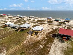 Blue Oasis - 2500 Bienville Blvd