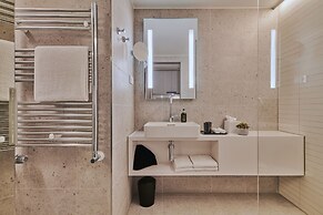 Adina Apartment Hotel Cologne