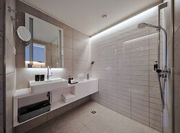 Adina Apartment Hotel Cologne