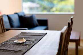 Frame View Mt.Fuji Villa East