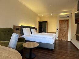 Waldhotel zum Bergsee Damme