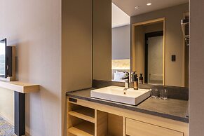 THE BLOSSOM KUMAMOTO