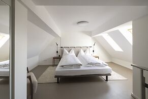 EMA House Serviced Apartments Unterstrass