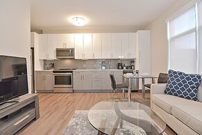 Global Luxury Suites East Boston