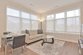 Global Luxury Suites East Boston