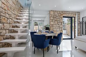 Dion Villa - Pool & Jacuzzi - Sleeps 4 - Zakynthos