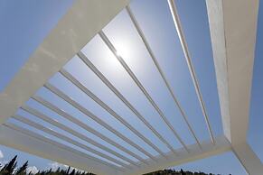 Dion Villa - Pool & Jacuzzi - Sleeps 4 - Zakynthos