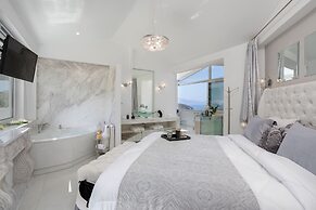 Dion Villa - Pool & Jacuzzi - Sleeps 4 - Zakynthos