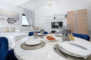 Dion Villa - Pool & Jacuzzi - Sleeps 4 - Zakynthos