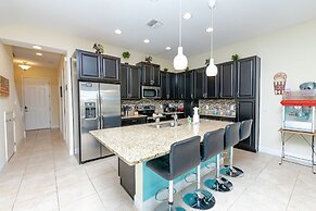 Luxury Town home With Pvt Pool in Resort near Disney
