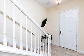 Luxury Town home With Pvt Pool in Resort near Disney