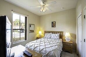 Amazing Townhouse 4Bdr 3Bth Spa Resort near Disney