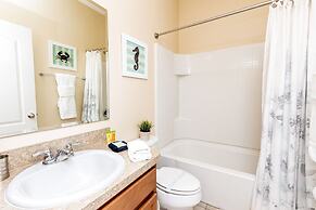 Newly Remodeled 1 story - 5 Bed 5 Bath with Pvt Pool Spa And Game Room