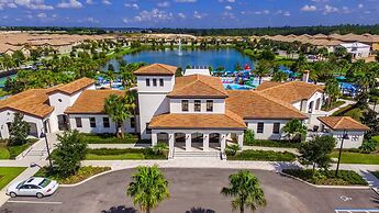 Amazing New TownHome 5 Bdr 4,5 Bath with Pvt Pool and Access to Clubho