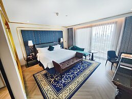 Dolce by Wyndham Hanoi Golden Lake