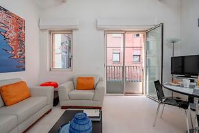 The Waterview Alcove