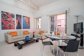 The Waterview Alcove