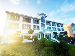 Sanbangsan Parktel - Hostel