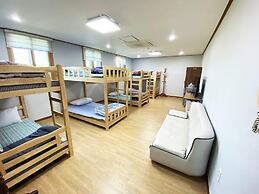 Sanbangsan Parktel - Hostel