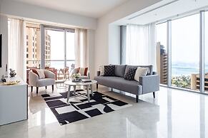 Modish & Vibrant 3BR Apartment in Marina