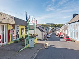 Little Irish Cottage