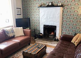 Little Irish Cottage