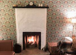 Little Irish Cottage