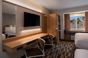 Microtel Inn & Suites by Wyndham Georgetown Lake