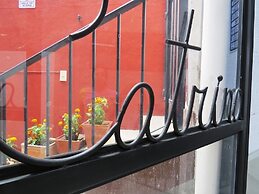 La Catrina Hostel and Breakfast