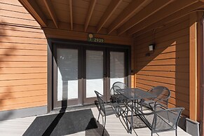 Key Condo #2939 by Summit County Mountain Retreats