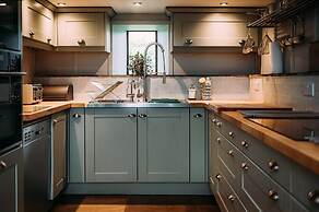 Laythams Holiday Lets Retreat