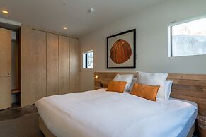 Foxwood D by H2 Life