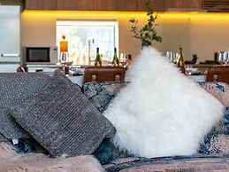 Foxwood D by H2 Life