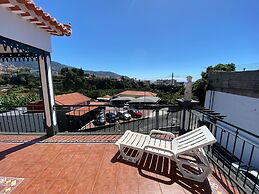 Classic Tranquil Madeiran 4-bedroom Villa Funchal