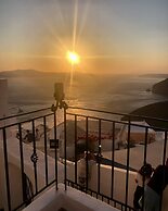 Doukas Caldera Suites Fira