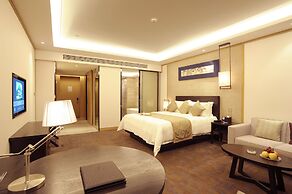 Kande Grand Land Hotel