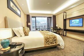 Kande Grand Land Hotel