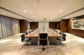 Kande Grand Land Hotel