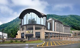 Kande Grand Land Hotel