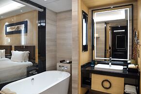 Kande Grand Land Hotel