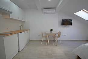 Esparteros 6 Estudios