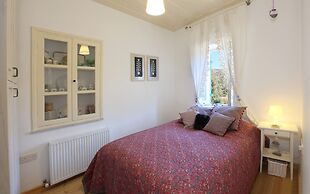 Your Traditional Holiday Cottage, Nicosia 1004