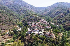 Your Traditional Holiday Cottage, Nicosia 1004