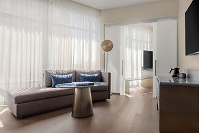 TETRA Hotel,  Autograph Collection