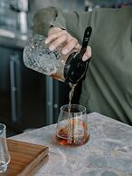 TETRA Hotel,  Autograph Collection