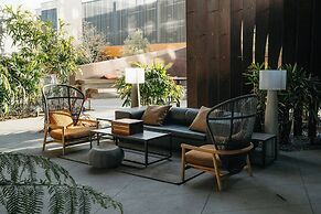 TETRA Hotel,  Autograph Collection