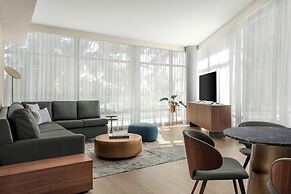 TETRA Hotel,  Autograph Collection