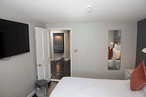 Henrietta House, a member of Radisson Individuals