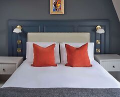 Henrietta House, a member of Radisson Individuals